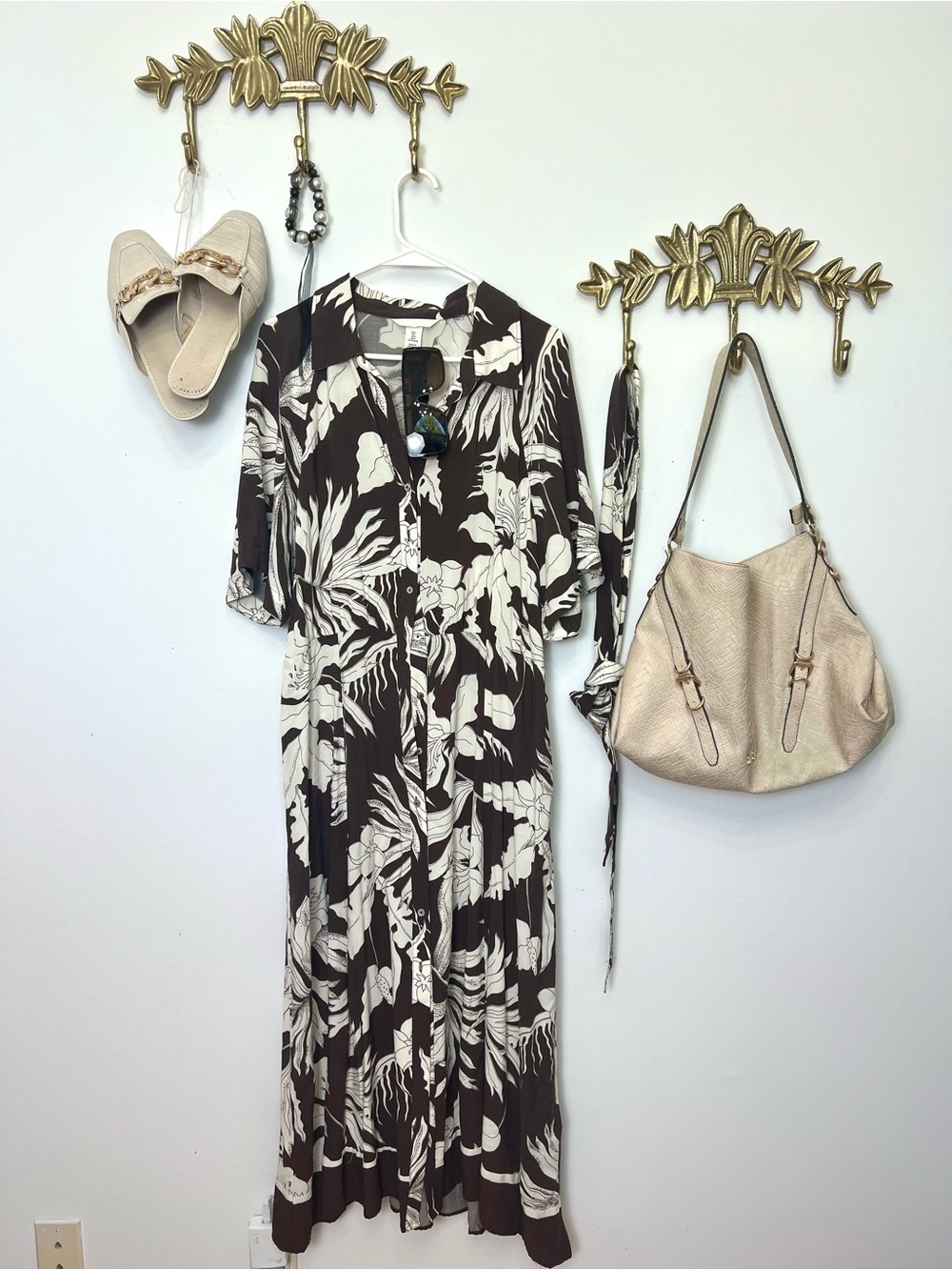 🆕Neutral Floral Button-Front Maxi Dress - Brown & Cream L ptp 22” l 53”